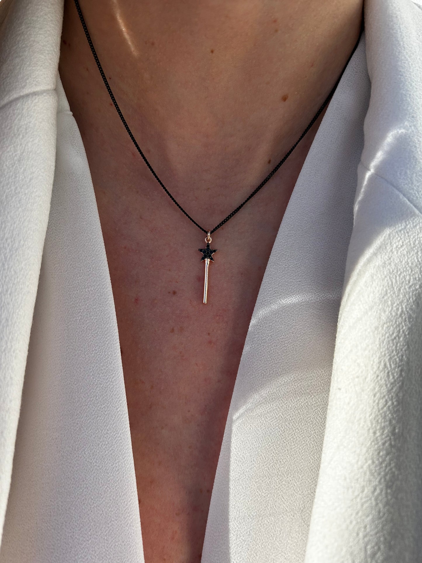 Collana Bacchetta Magica Brunita Zirconi Neri