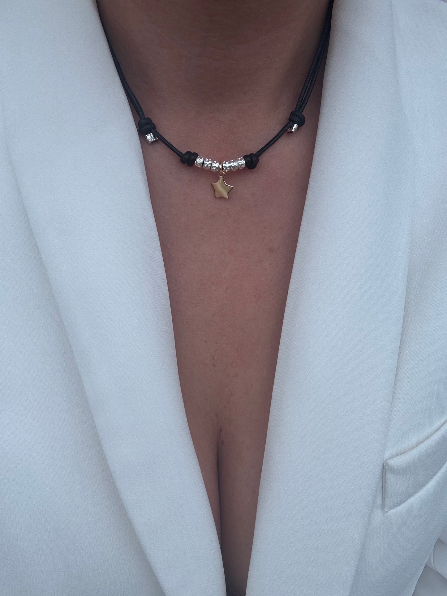 Collana Cordino con Stella  – Collezione Satelliti Neri| Bibilu Gioielli