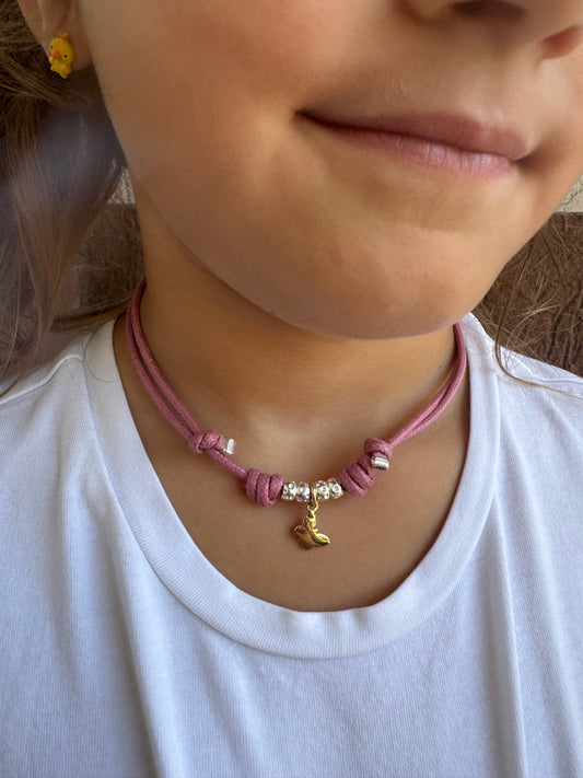 Collana Bambina con Farfalla – Collezione Satelliti Rosa | Bibilu Gioielli